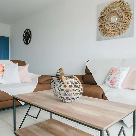 Hermes Gardens 2 Bedroom Sea View Flat In Apartman *